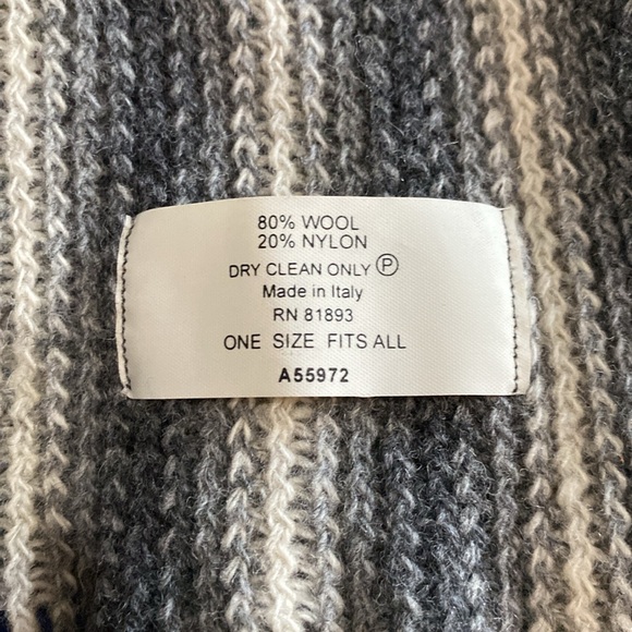 Wool Blend Made in Italy Scarf - Picture 3 of 4